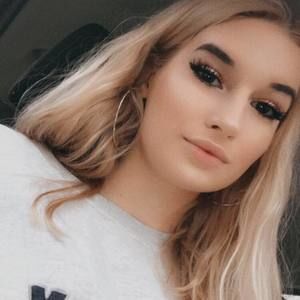 Meet your Posher, Tonya